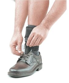 低下の医学の足首支柱の慰めによって緩和される調節可能な覆いの上のXLのフィート